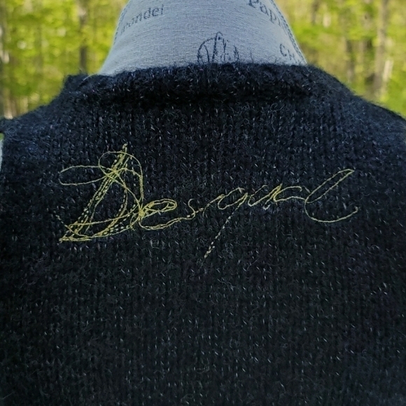 Desigual Black Wool Blend Knit Sleeveless Mini Dress. Embroidered - Size Medium - Picture 7 of 9